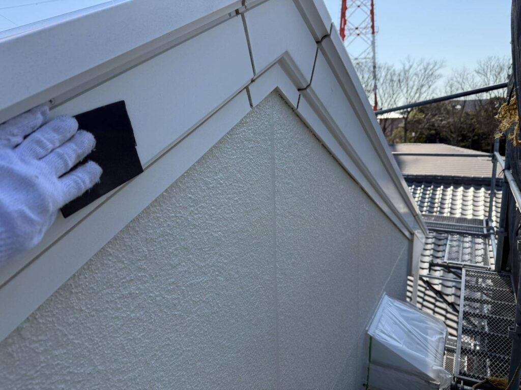 下地処理ケレン(破風板)