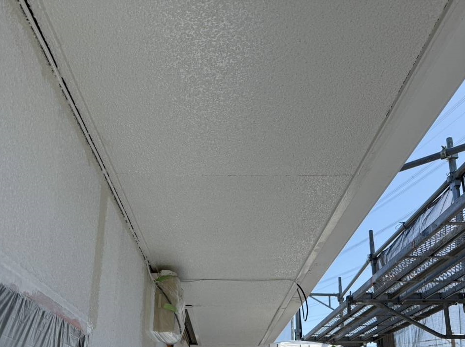 軒天塗装完了