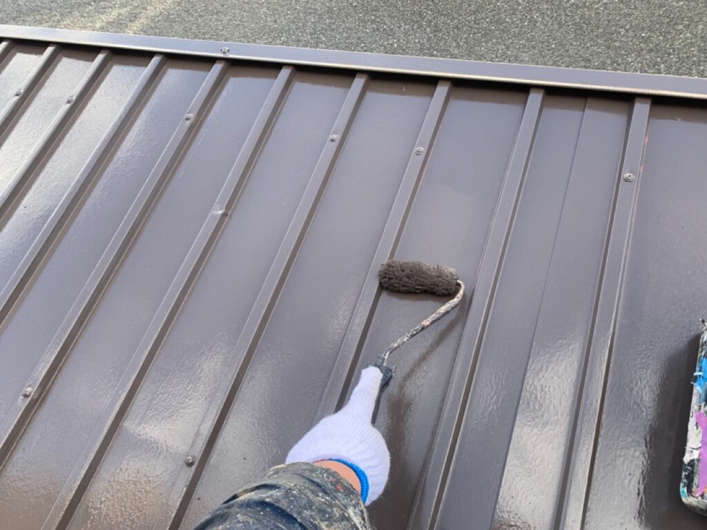 駐輪場屋根上塗り