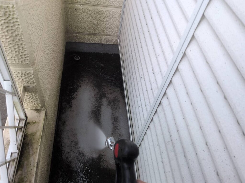 バルコニー洗浄