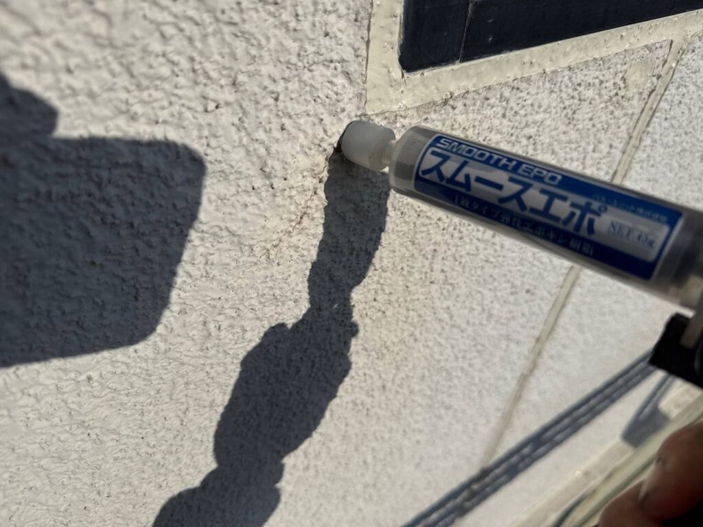 下地処理(クラック補修)