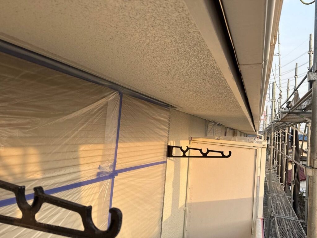 軒天塗装完了