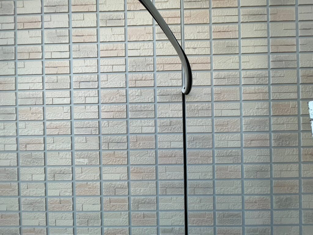 既存コーキング撤去