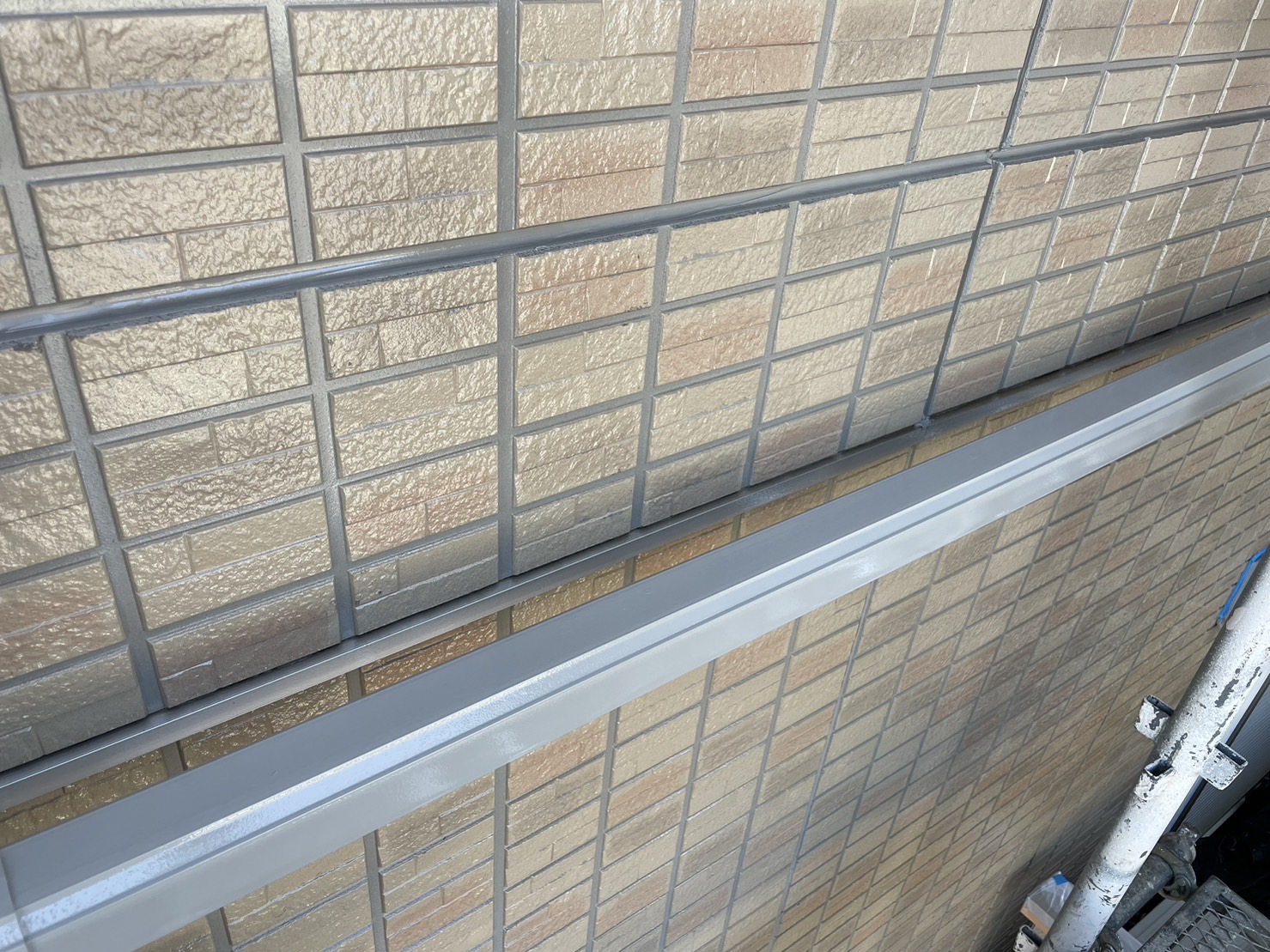 千葉県市原市アパート　付帯塗装（横樋・縦樋塗装）