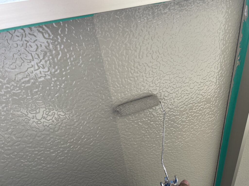 塗装２回目（ベランダ内壁）