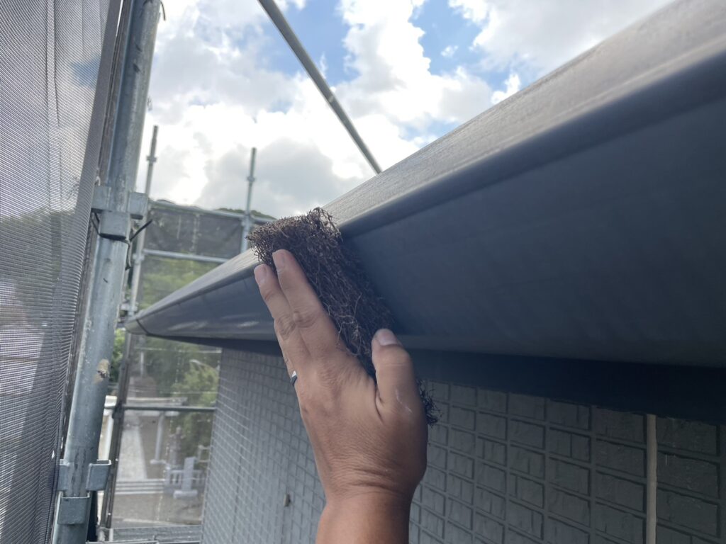 下地処理ケレン(横樋)