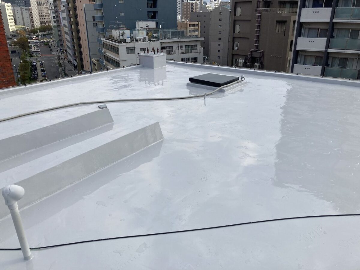 高耐久防水材KFシールテクトWPで雨漏りの不安を徹底解消！