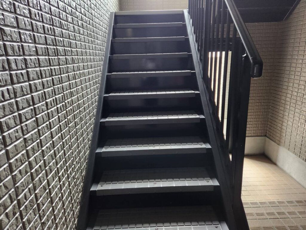 鉄部階段